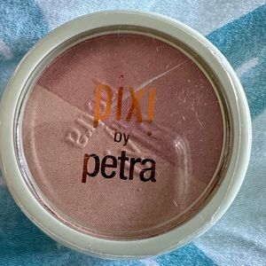 DESIGNED BY PIXI!!!! NWT PIXI BEAUTY BLUSH DUO PEACH HONEY